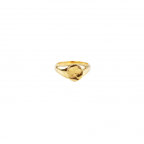 Women’s gold ring
